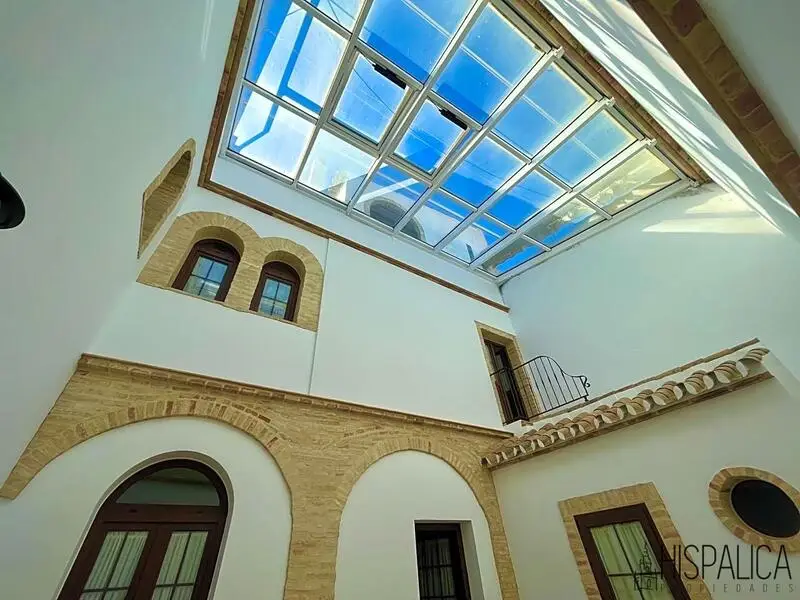 Casa en Carmona 4 dormitorios 3 baños totalmente reformada