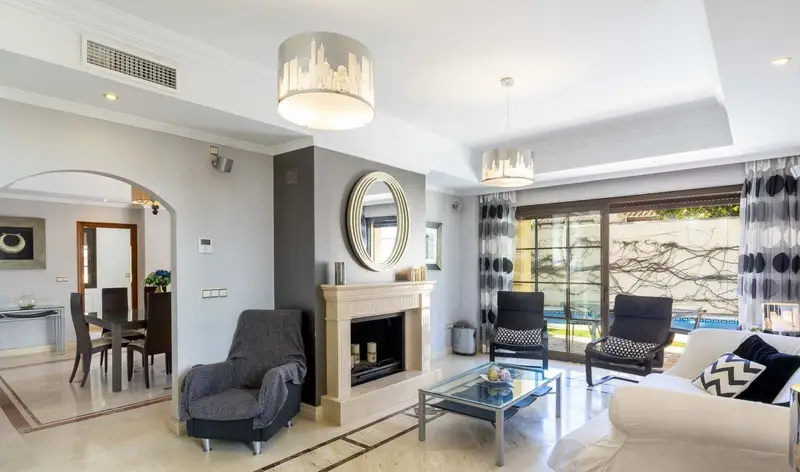 Piso 4 Dormitorios Alquiler Marbella Piscina Privada