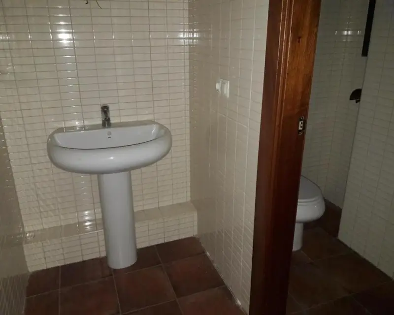 Local de 71.0 m² en Arévalo