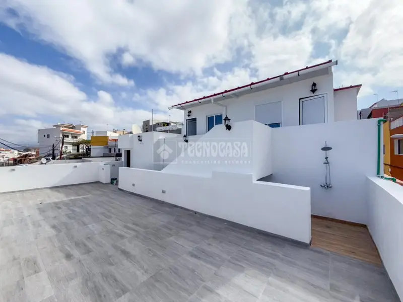 Edificio en Venta Adeje 12 Habitaciones Ideal Inversores