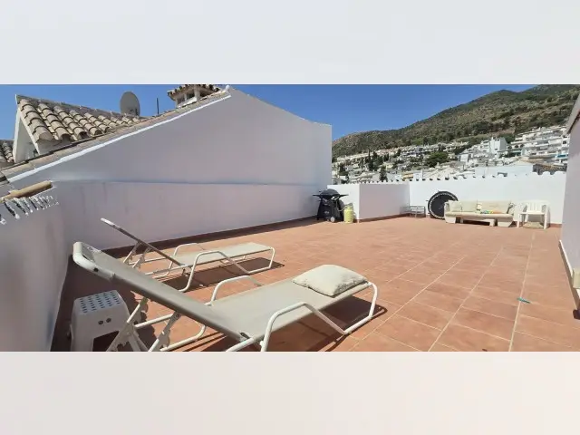 Piso de 3 Dormitorios en venta Benalmádena Pueblo, España