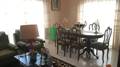 Piso en Venta Xunqueira de Ambia 100m2 Buhardilla Garaje