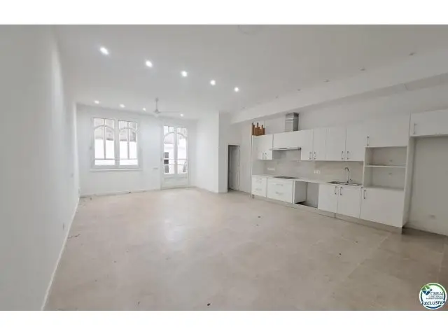 Chalet en Venta en Figueres Girona 142m2 3 Banos 4 Habitaciones
