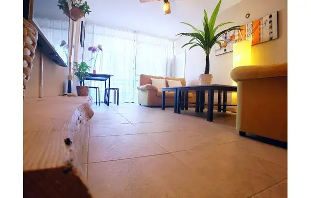 Rent a room of 75 m² in Madrid