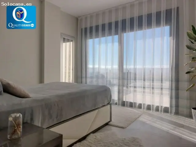 Chalet de Lujo en Finestrat con Vistas Panorámicas