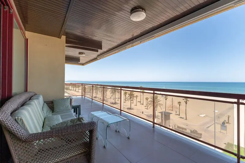 Apartamento en primera linea de playa Gandia