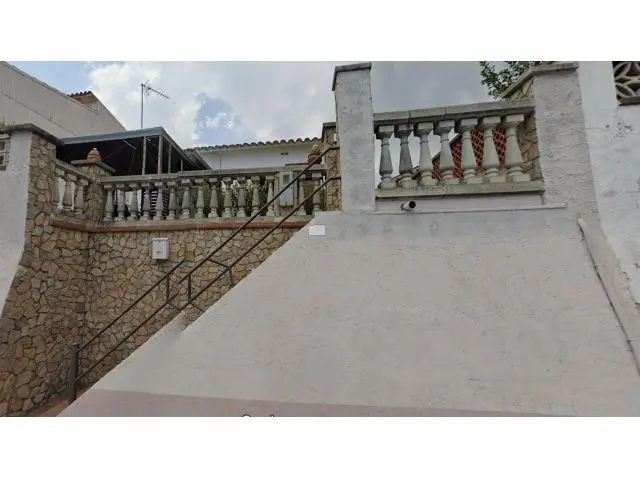 Venta Casa Ocupada Maçanet de la Selva Girona Inversores