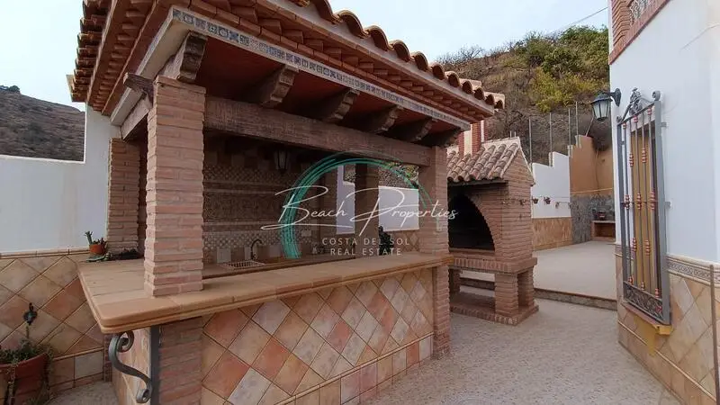 Villa en Torrox 4 Dormitorios 5 Baños Piscina Barbacoa
