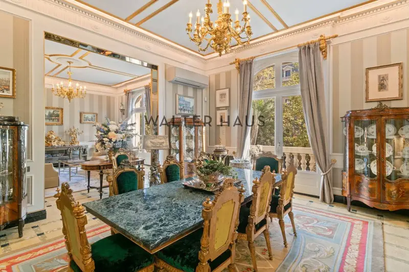Piso de Lujo en Venta en Sant Gervasi Galvany Barcelona