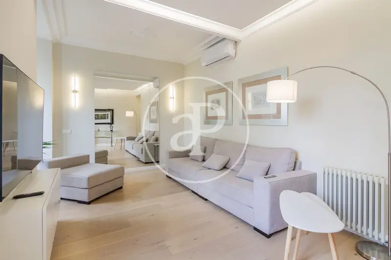 Piso en Alquiler Almagro 110m2 Recien Reformado Amueblado