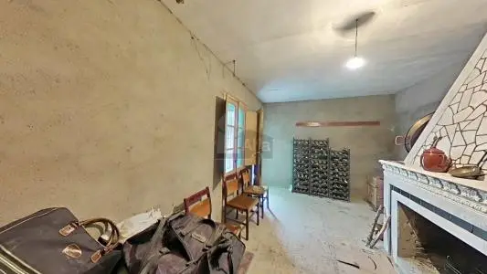Casa en Aranjuez para reformar con gran terreno