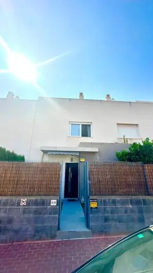 Adosado 3 Dormitorios Aguas Nuevas Piscina Torrevieja
