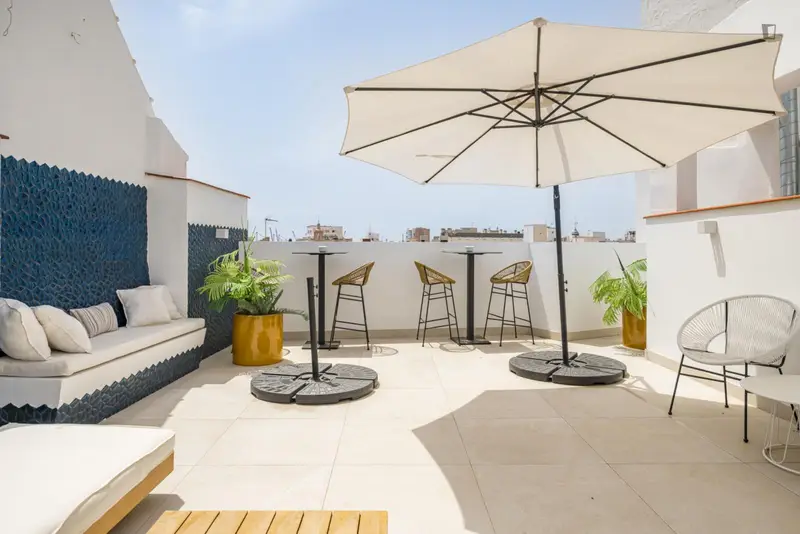 Coliving Málaga Habitaciones Amuebladas Servicios Incluidos