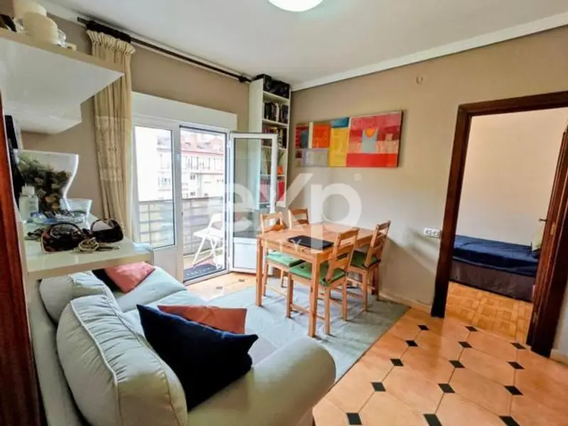 Apartamento en Lugo de Llanera Asturias 3 habitaciones 1 bao amueblado