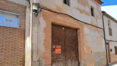 Casa en Los Yébenes para demoler 444m2