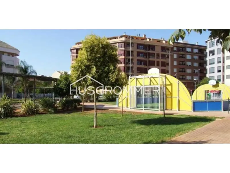 Local Comercial en Vila-real 95m2 Ideal Garaje Trastero
