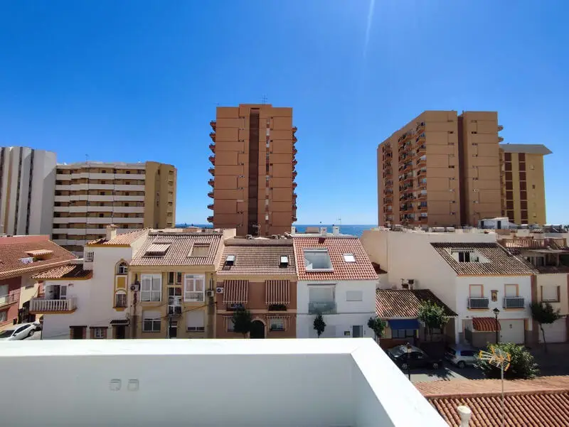 3 Dormitorios Adosado Moderno Fuengirola Cerca de la Playa