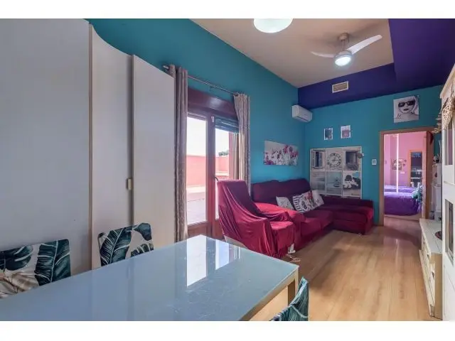 Piso con Terraza Privada en Los Ogíjares