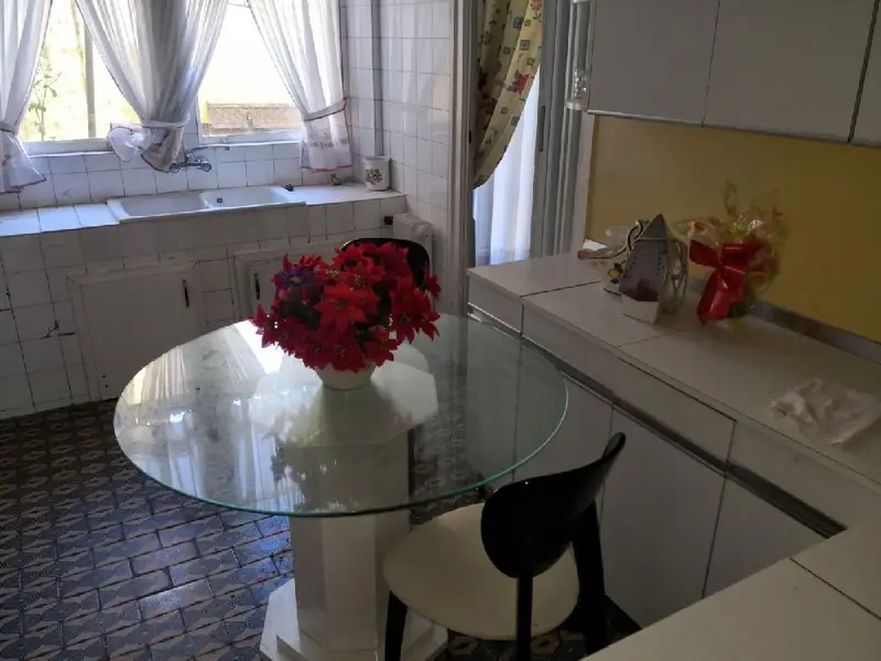 Casa en Venta Carballo Centro con Patio y Jardin