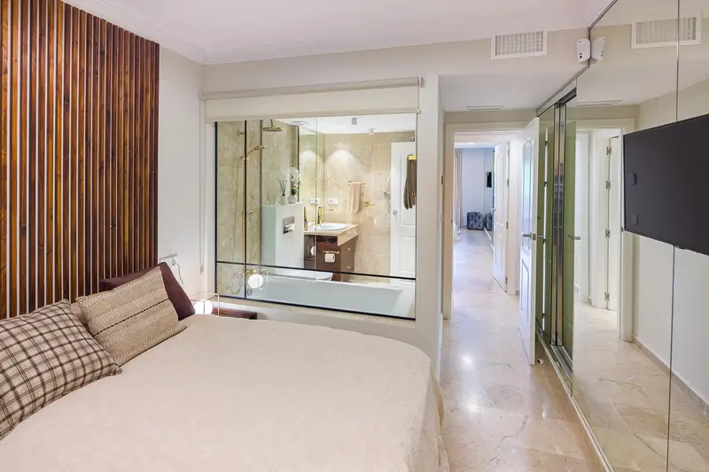 Apartamento 2 Dormitorios Milla de Oro Marbella