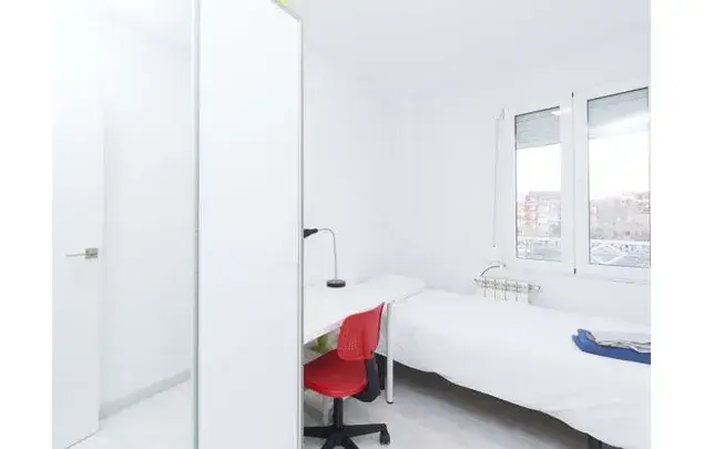 Alquiler Apartamento 3 Dormitorios Madrid Puente de Vallecas