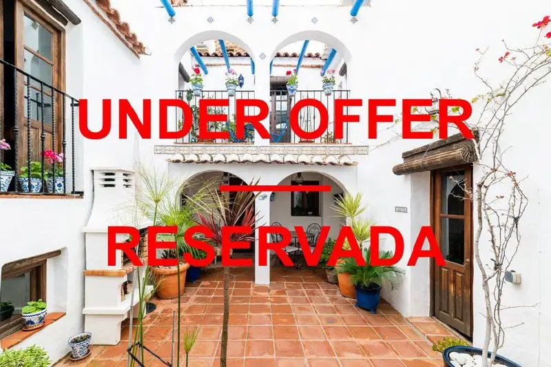 Casa 3 Dormitorios Pinos del Valle Pinar Patio Terraza