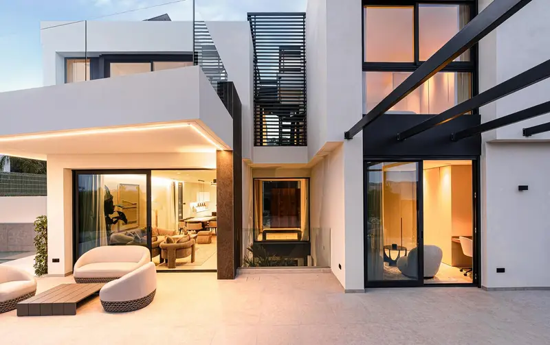 Villas de Lujo en La Nucia con Piscina Privada y Vistas al Mar
