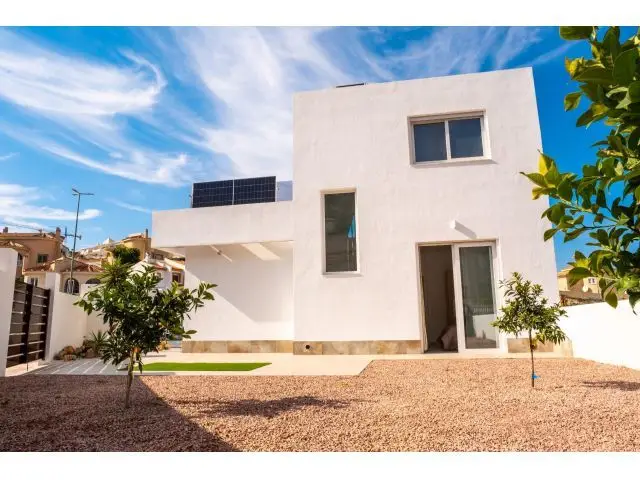 Villa de Lujo en Ciudad Quesada cerca de la Playa