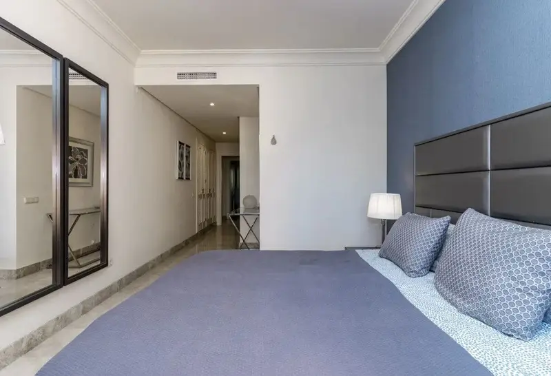 Apartamento en Alquiler Los Naranjos Marbella 2 Dormitorios Lujo