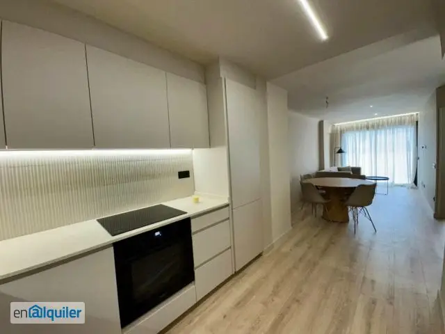 Alquiler Piso Ático con Terraza en Santa Coloma de Gramenet