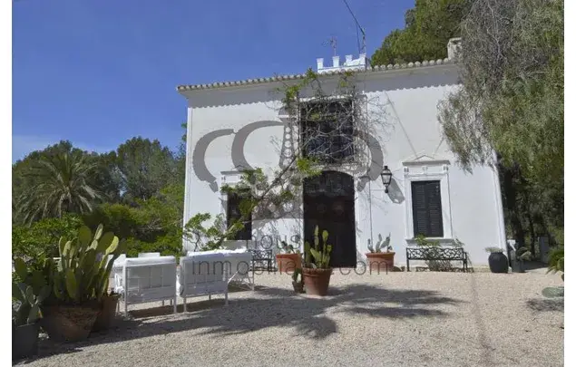 Casa en Altea 8 Dormitorios 4 Baños 400m2 Alquiler Largo Plazo