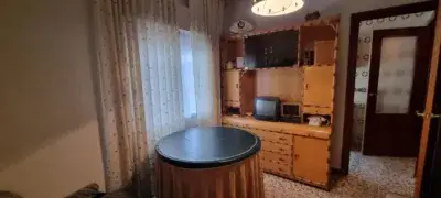 Chalet amueblado en venta Torrijos 5 dormitorios 2 baños
