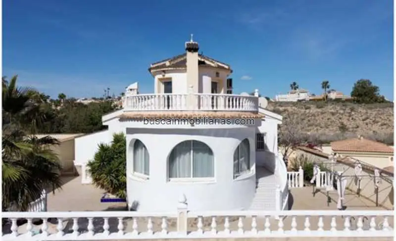 Villa en Venta Ciudad Quesada 3 Dormitorios Piscina Privada Reformada