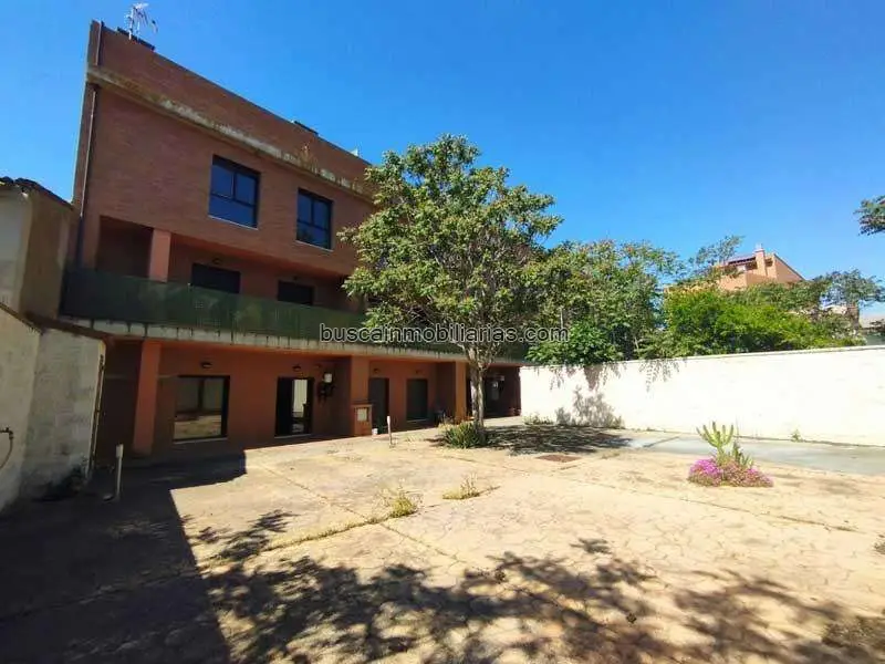 Casa en Venta Alfajarin 271m2 4 Plantas 3 Dormitorios