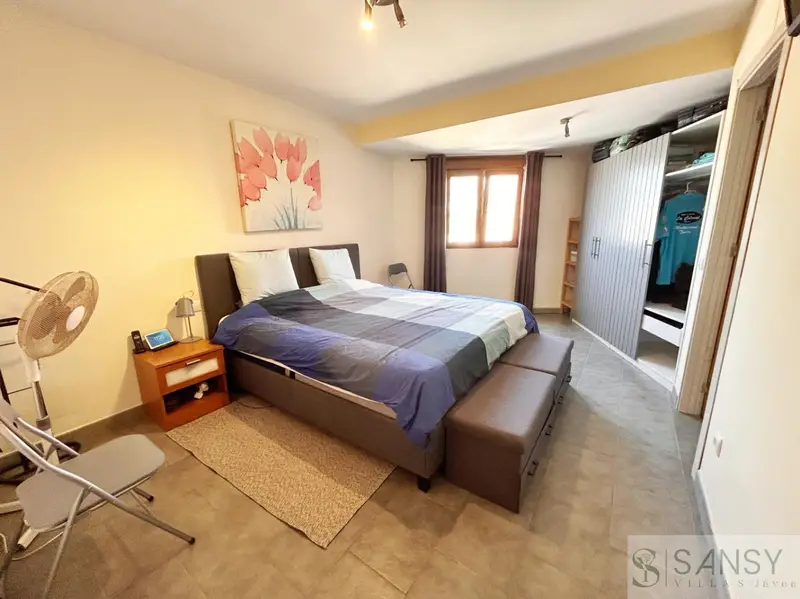 Apartamento 4 Dormitorios en Teulada con Terraza