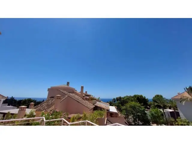 Alquiler Ático Dúplex de Lujo en Sierra Blanca Marbella
