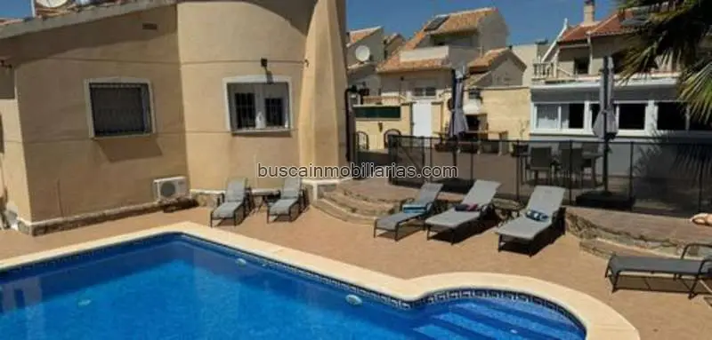 Villa en Venta Quesada 5 Dormitorios 3 Baños Piscina Privada