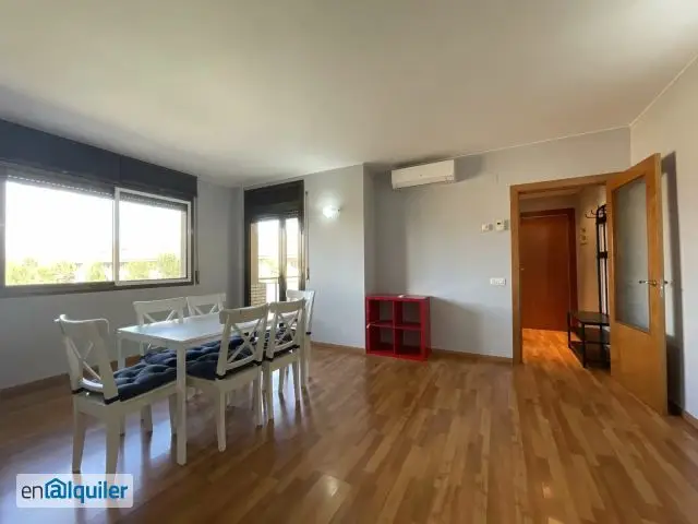 Rent furnished apartment lift Barcelona