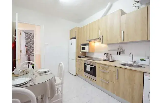 Alquiler de habitaciones en Bilbao - Apartamento amueblado