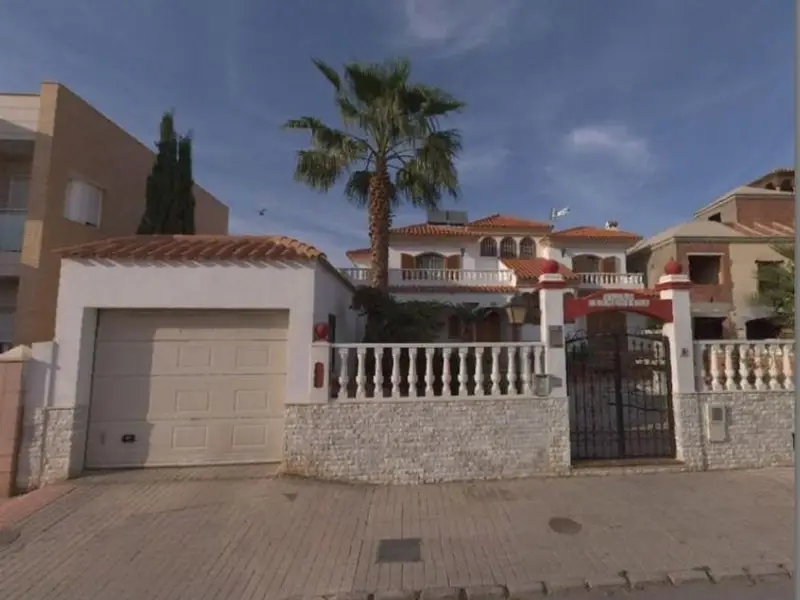 Chalet en Venta Costacabana Almería 4 Dormitorios 3 Baños Vistas al Mar