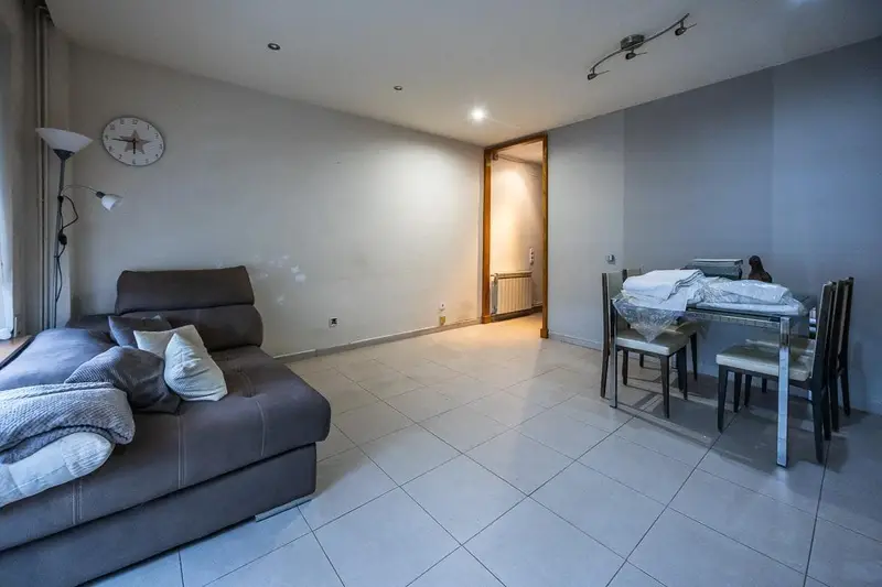 Piso en venta Sabadell centro con garaje y local 170m2