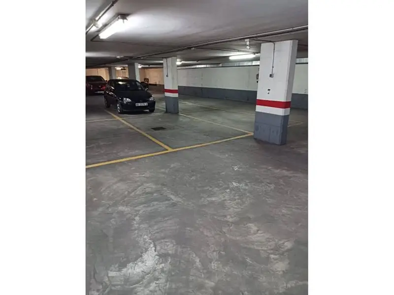 Garaje en venta Paseo Libertad Albacete