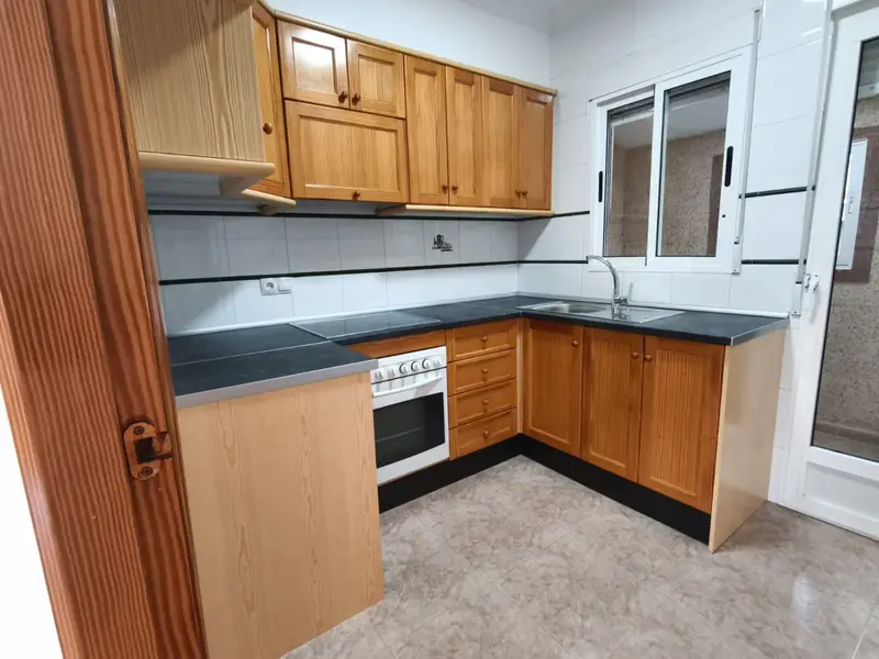 Venta Chalet con Garaje y Solarium en Algorfa