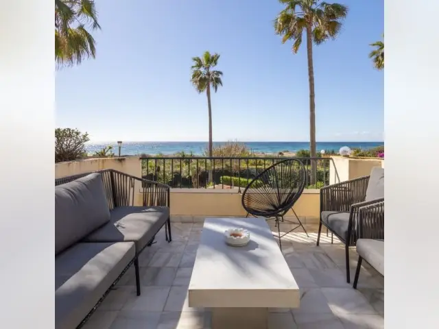Apartamento de Lujo en Primera Linea de Playa Marbella