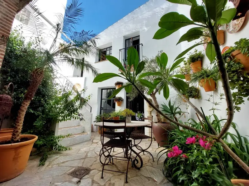 Casa en venta Medina Sidonia:  Casa con patio, terraza y vistas