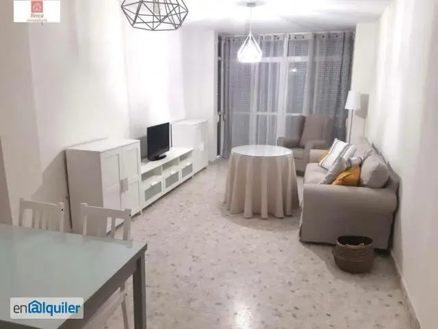 Alquiler Piso Amueblado Terraza Montijo 4 Dormitorios