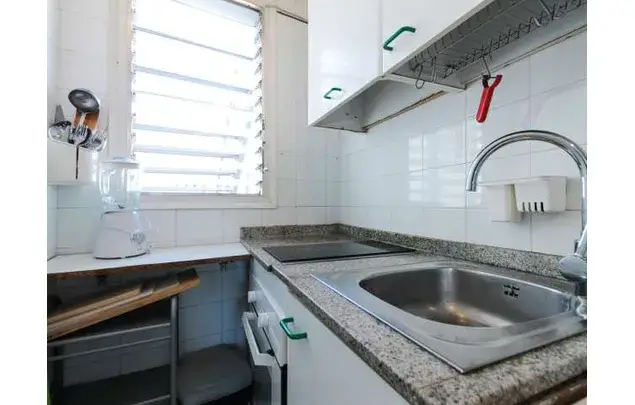 Estudio 45m² Barcelona Centro Soleado