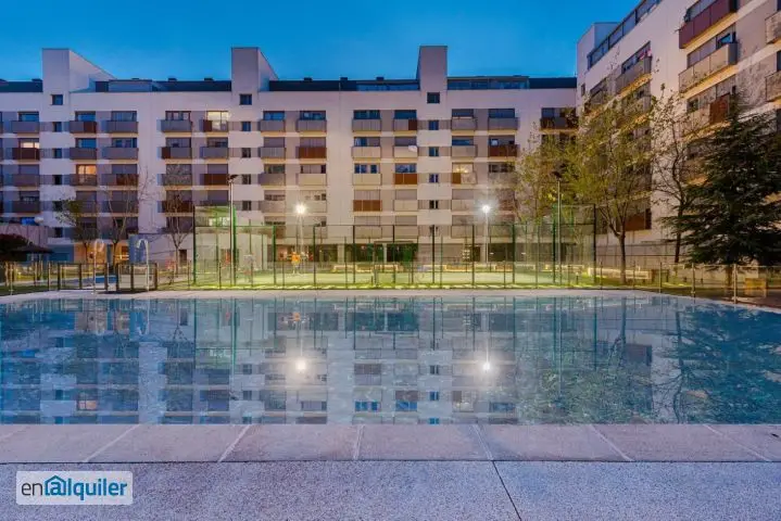 Alquiler Piso Madrid 2 Dormitorios Ascensor Piscina Garaje Trastero