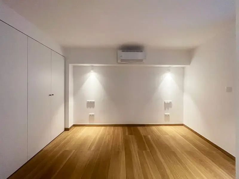 Apartamento nuevo a estrenar sin muebles, un dormitorio, Plaza de Cort, Palma.