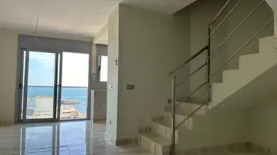 Apartamento en venta El Pedro Casc Antic 70m2 2 habitaciones 2 banos 3 terrazas